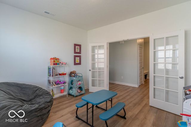 1516 Ironwood Road, Greenfield, IN 46140