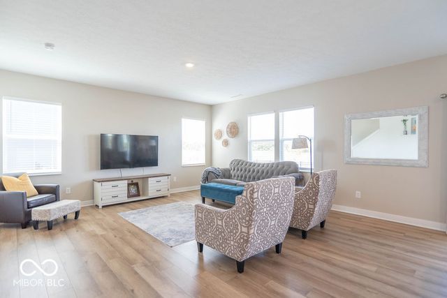 1516 Ironwood Road, Greenfield, IN 46140