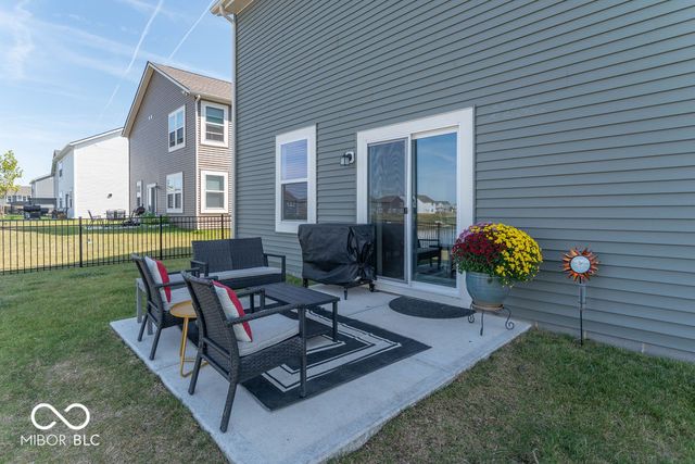 1516 Ironwood Road, Greenfield, IN 46140