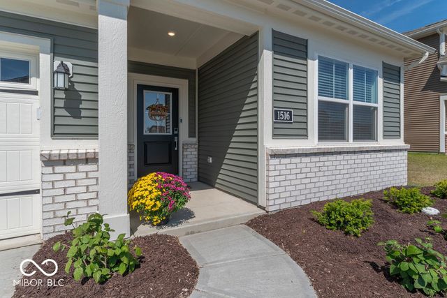 1516 Ironwood Road, Greenfield, IN 46140