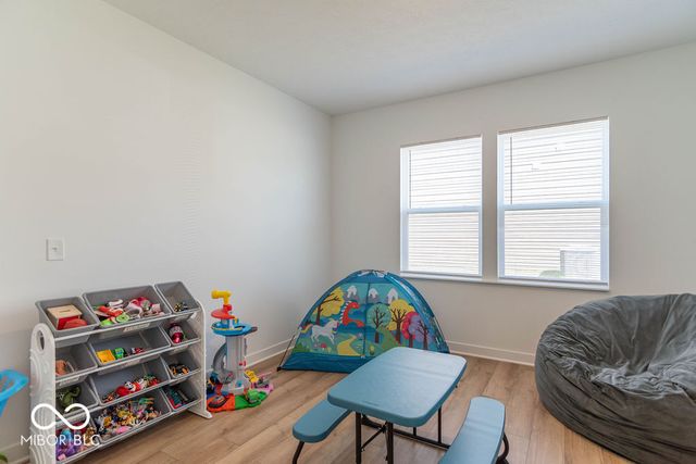 1516 Ironwood Road, Greenfield, IN 46140