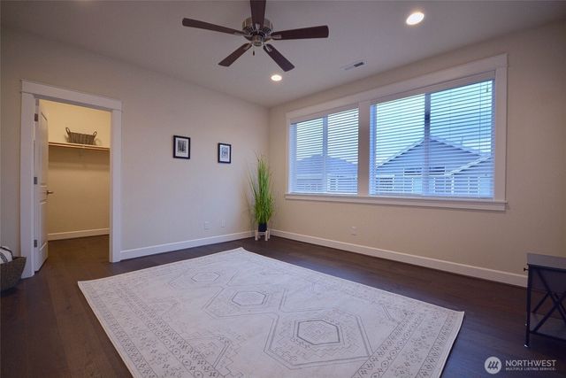 3310 Okanogan Court SE, Lacey, WA 98503