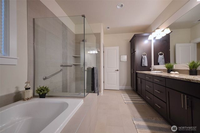 3310 Okanogan Court SE, Lacey, WA 98503