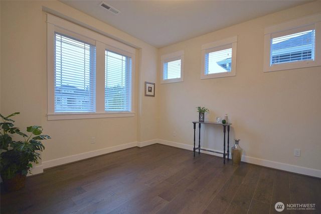 3310 Okanogan Court SE, Lacey, WA 98503