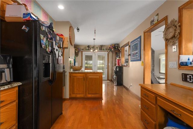 11203 Chandler Road, Liberty, MO 64068