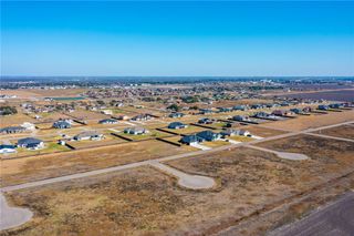 4701 Shiraz Ct, Robstown, TX 78380