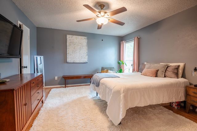 1903 Spies Springs Court, Arlington, TX 76006