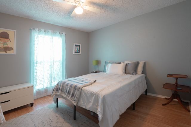 1903 Spies Springs Court, Arlington, TX 76006