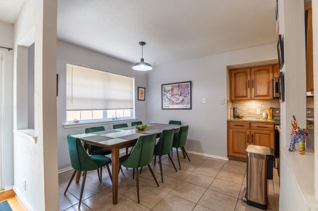1903 Spies Springs Court, Arlington, TX 76006