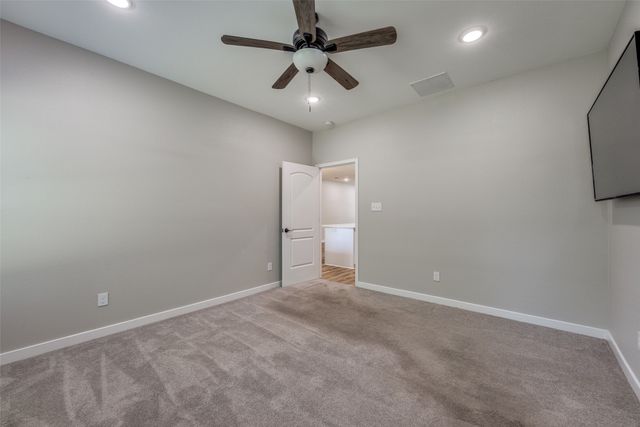 901 W Owing Street, Denison, TX 75020