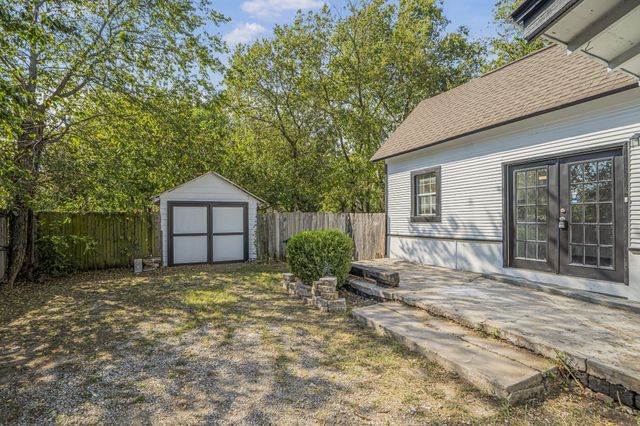 1010 E Main Street, Gainesville, TX 76240