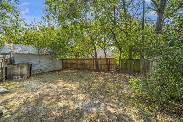 1010 E Main Street, Gainesville, TX 76240