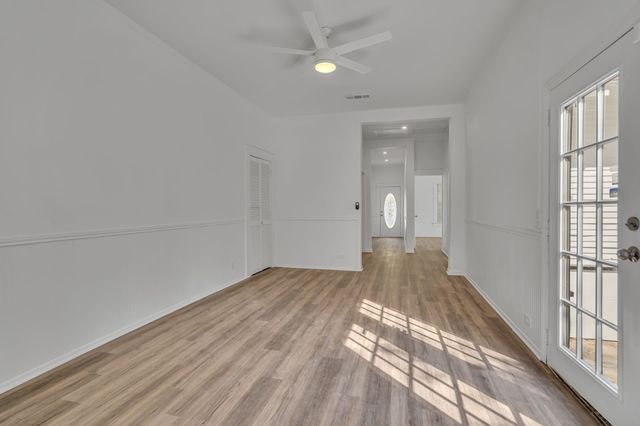 1010 E Main Street, Gainesville, TX 76240