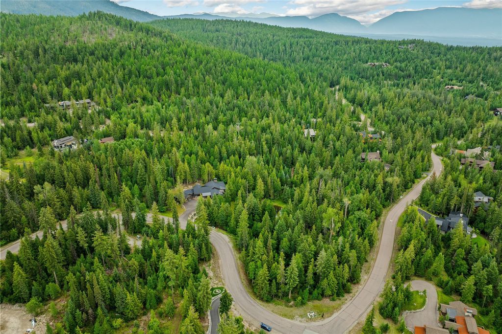 90 Woodland Star Circle, Whitefish, MT 59937 photo 16