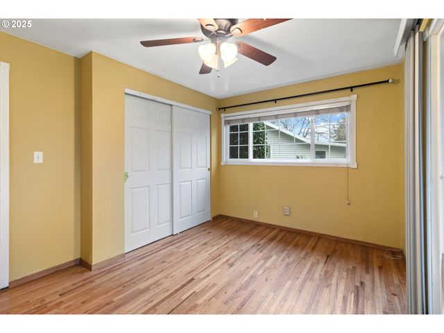 1920 Ne 127TH Ave, Portland, OR 97230