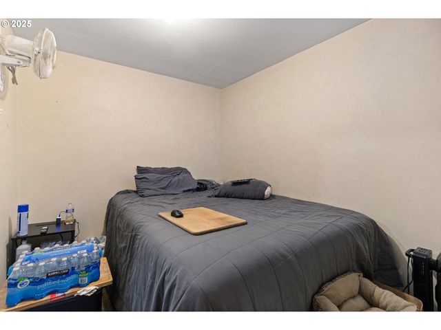 1920 Ne 127TH Ave, Portland, OR 97230