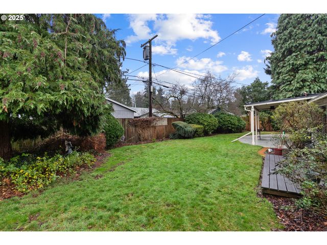 1920 Ne 127TH Ave, Portland, OR 97230