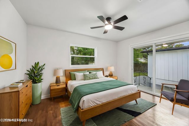 2431 WARFIELD Avenue, Jacksonville, FL 32218