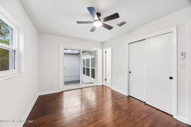 2431 WARFIELD Avenue, Jacksonville, FL 32218
