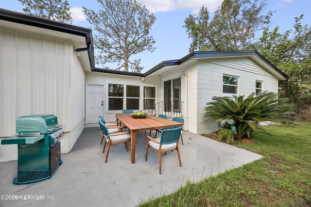 2431 WARFIELD Avenue, Jacksonville, FL 32218