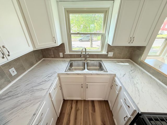 1350 Giddings Avenue Se, City Of Grand Rapids, MI 49506