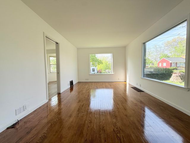 1350 Giddings Avenue Se, City Of Grand Rapids, MI 49506