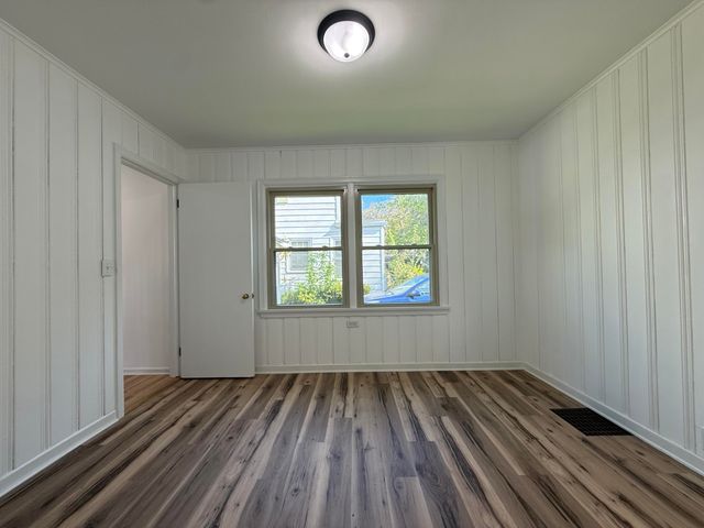 1350 Giddings Avenue Se, City Of Grand Rapids, MI 49506