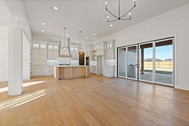 9300 CLINTON GLENN Road, Amarillo, TX 79119