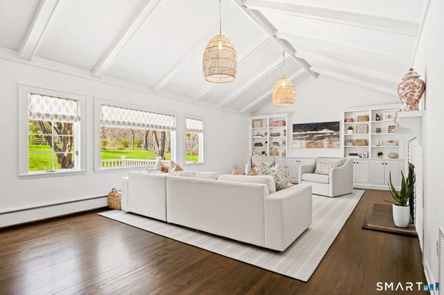 40 Shadow Lane, New Canaan, CT 06840