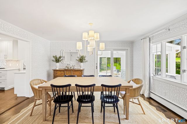 40 Shadow Lane, New Canaan, CT 06840
