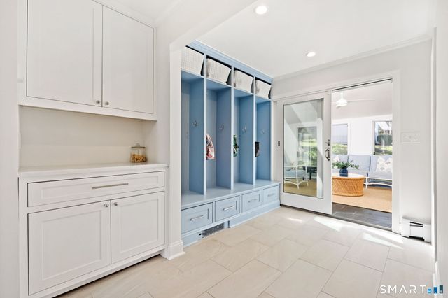 40 Shadow Lane, New Canaan, CT 06840