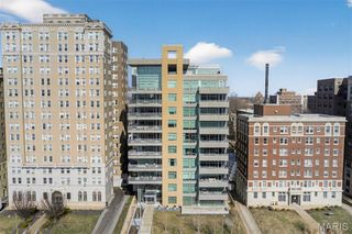 4545 Lindell Boulevard 20, St Louis, MO 63108