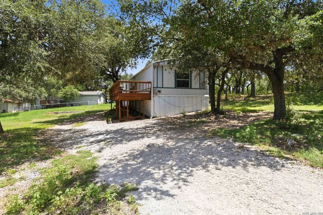 636 Balsa, Canyon Lake, TX 78133