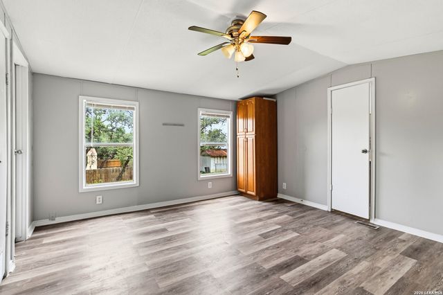 636 Balsa, Canyon Lake, TX 78133