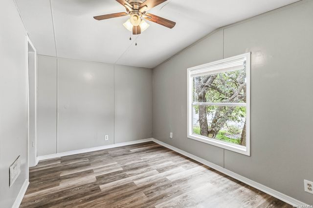 636 Balsa, Canyon Lake, TX 78133