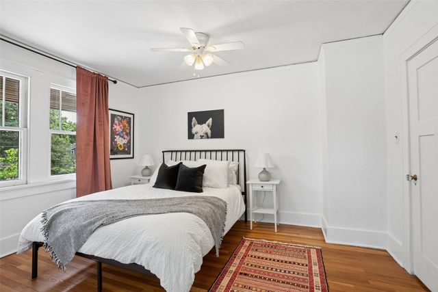 701 45th Place, Des Moines, IA 50312