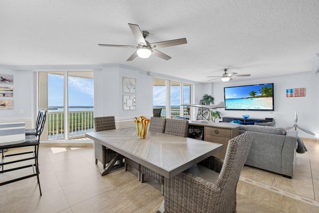 5049 N Hwy A1a 1905, Hutchinson Island, FL 34949