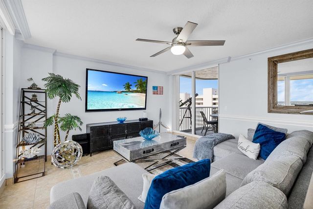 5049 N Hwy A1a 1905, Hutchinson Island, FL 34949