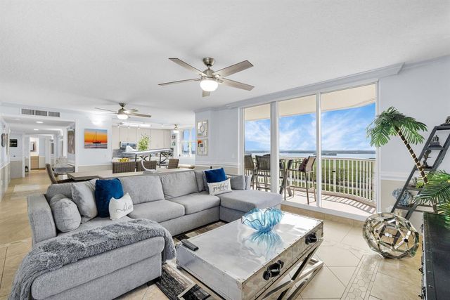 5049 N Hwy A1a 1905, Hutchinson Island, FL 34949