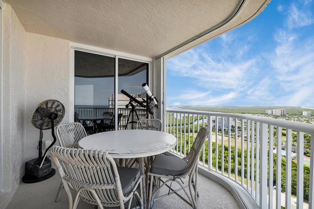 5049 N Hwy A1a 1905, Hutchinson Island, FL 34949