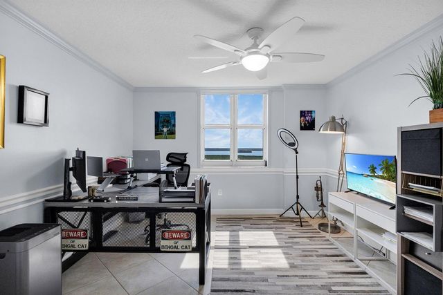 5049 N Hwy A1a 1905, Hutchinson Island, FL 34949