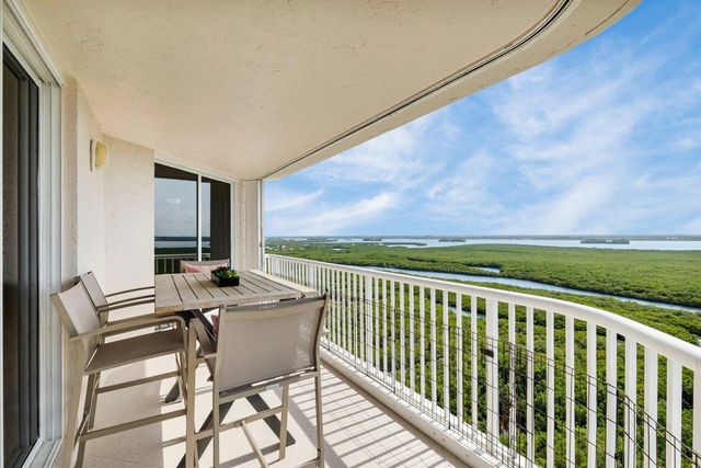 5049 N Hwy A1a 1905, Hutchinson Island, FL 34949