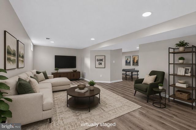 19225 WHEATFIELD DR, Germantown, MD 20876
