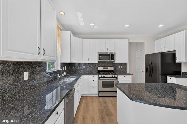 19225 WHEATFIELD DR, Germantown, MD 20876