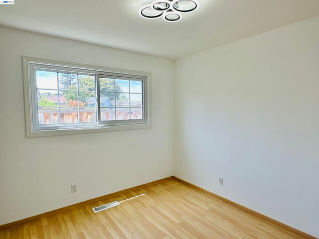 4506 Birchwood Ct, Union City, CA 94587