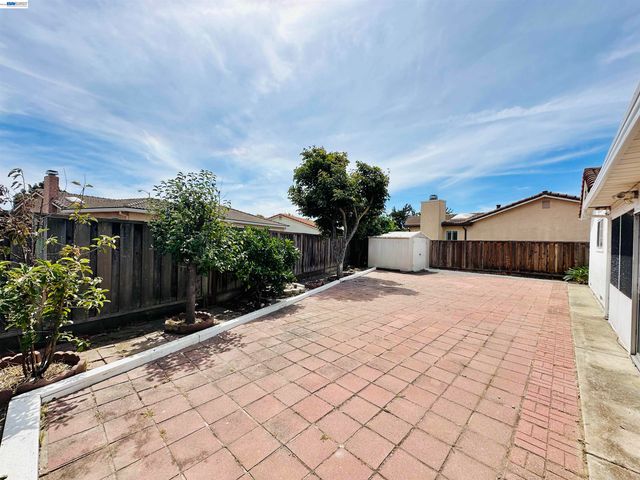 4506 Birchwood Ct, Union City, CA 94587