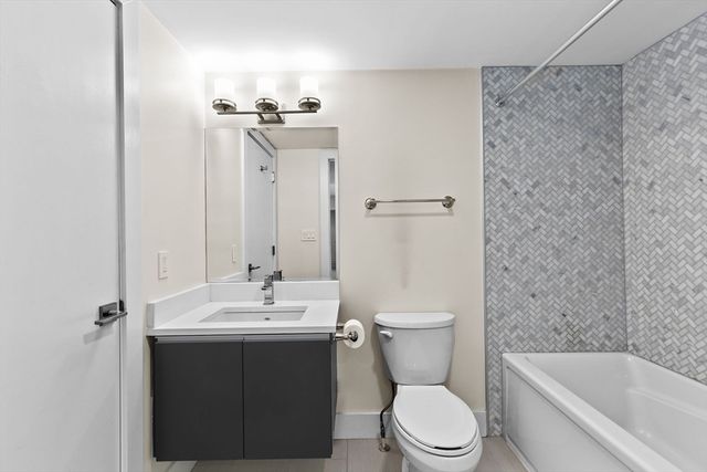 85 Willow Ct 302, Boston, MA 02125