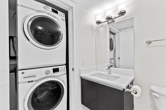 85 Willow Ct 302, Boston, MA 02125