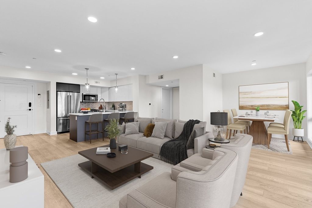 85 Willow Ct 302, Boston, MA 02125