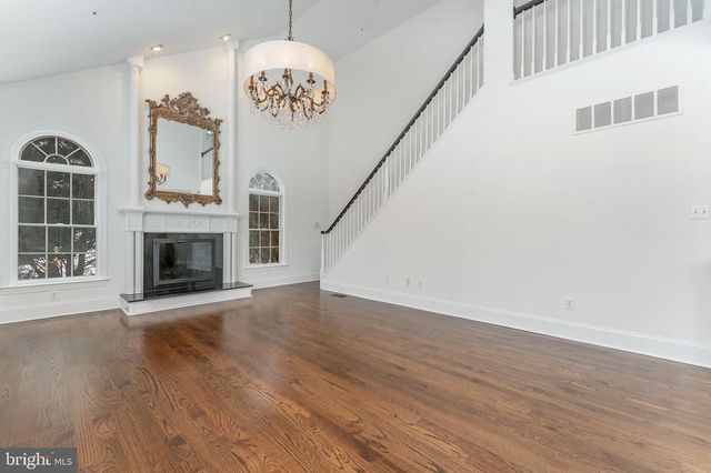 50 CARNOUSTIE WAY, Media, PA 19063